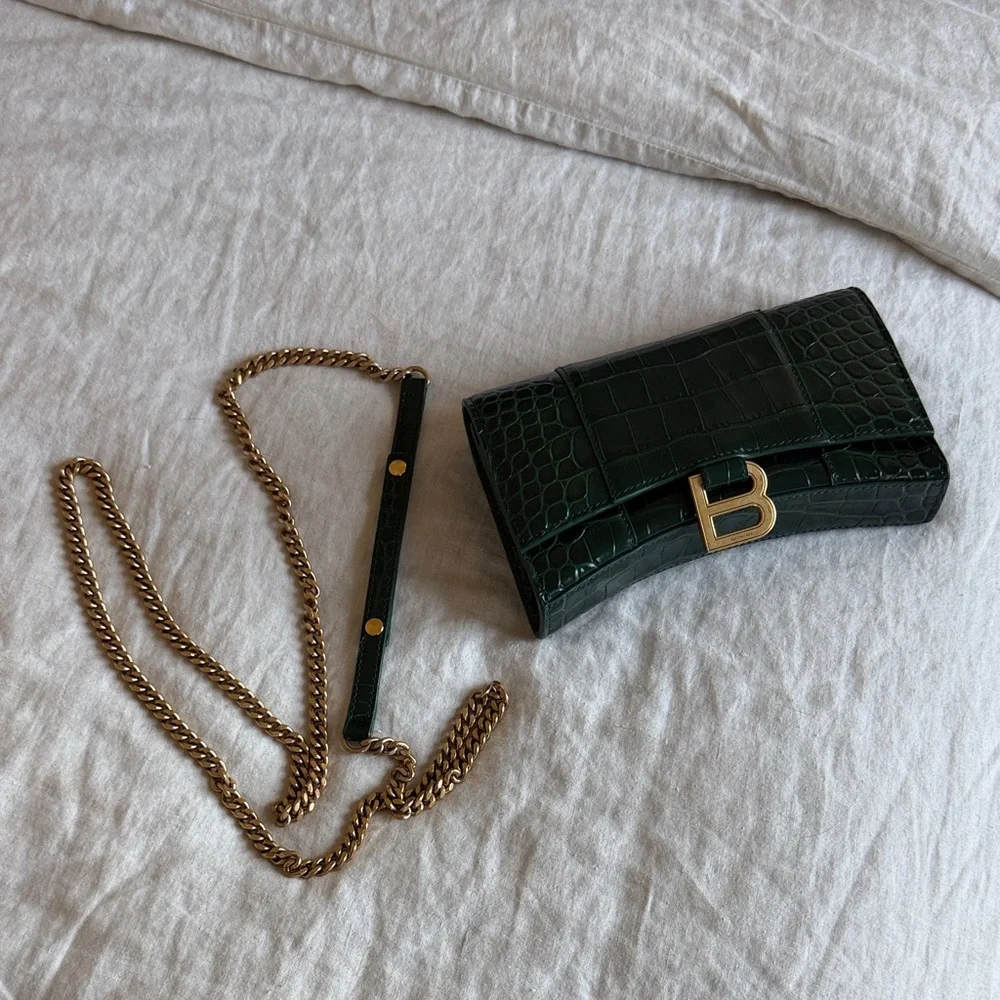 Balenciaga Hourglass Wallet on Chain Purse Entrupy Authenticated - Picture 11 of 16